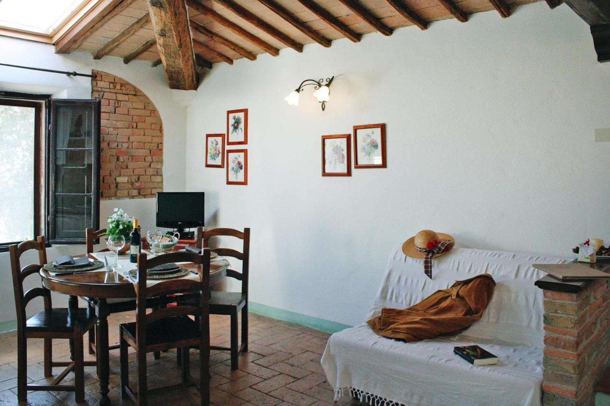 Fattoria Bio Pieve A Salti Montalcino Apartment Exterior photo