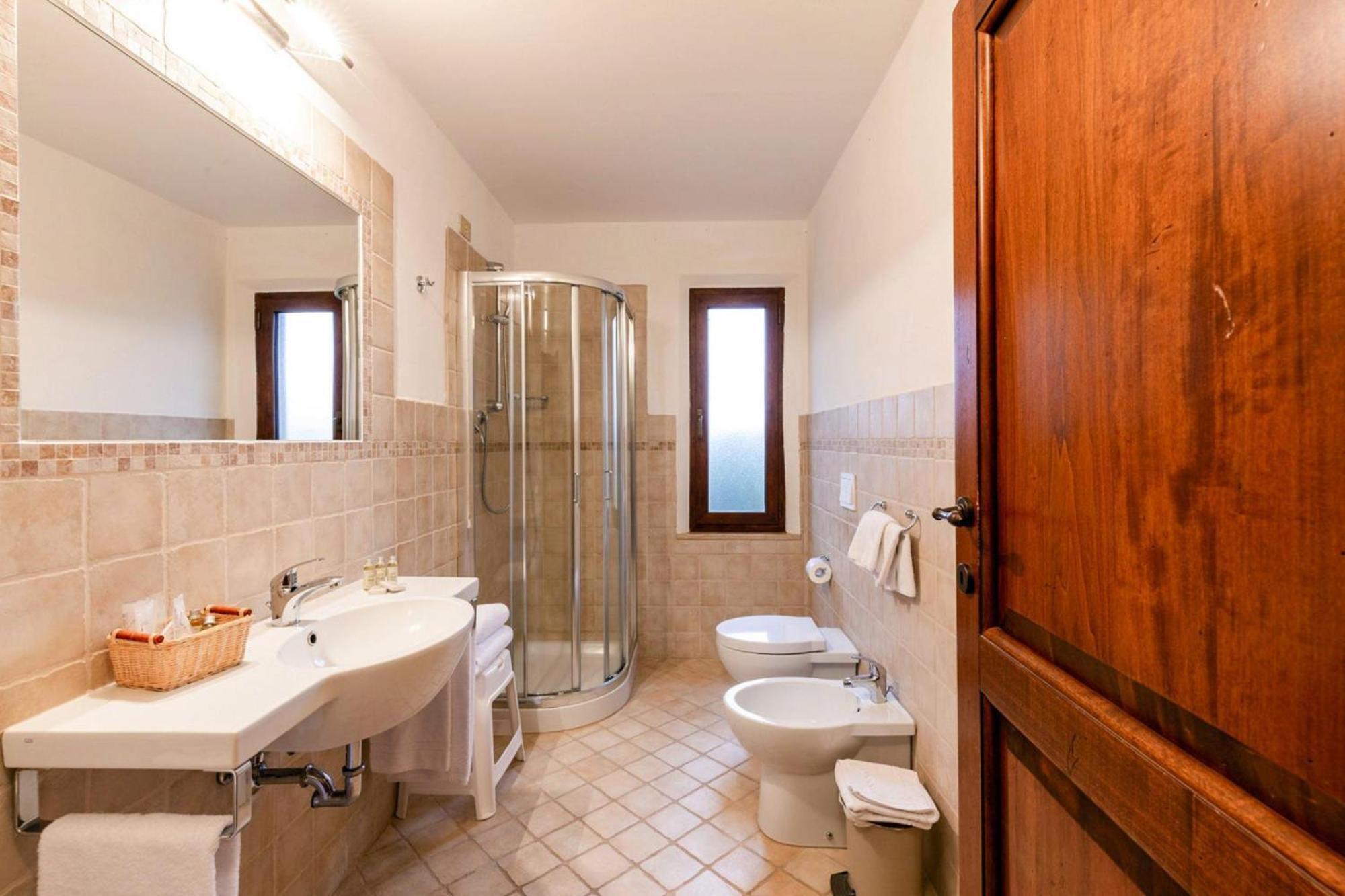 Fattoria Bio Pieve A Salti Montalcino Apartment Exterior photo